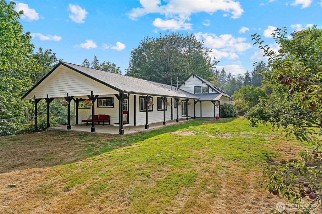 Photo of 24522 Cromwell Road, Monroe, WA 98272 (MLS # 2416104)