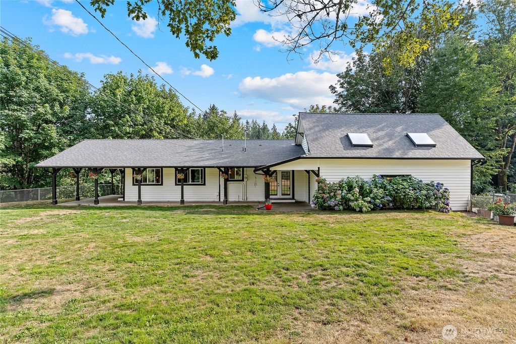 Photo of 24522 Cromwell Road, Monroe, WA 98272 (MLS # 2416104)