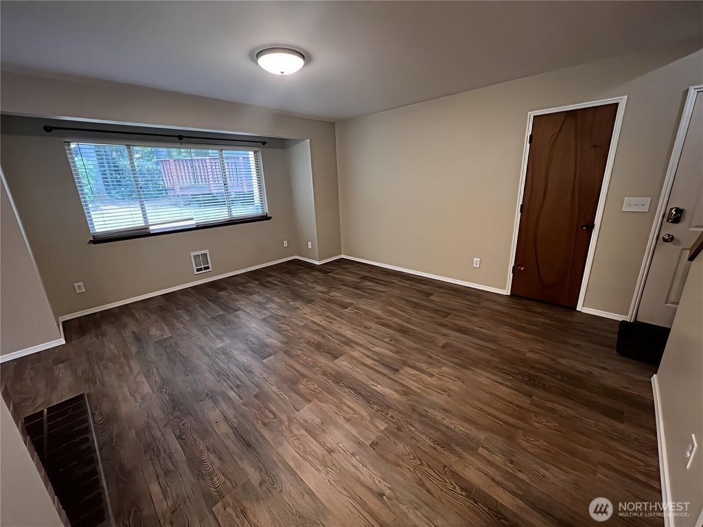 Photo of 5624 Wisteria Lane NE, Bremerton, WA 98311 (MLS # 2458247)