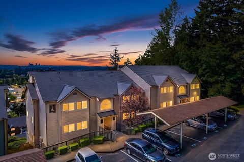 Photo of 3809 131st Lane SE #J2, Bellevue, WA 98006 (MLS # 2527350)