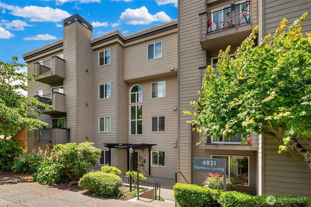 Photo of 4831 Fauntleroy Way SW #305, Seattle, WA 98116 (MLS # 2579864)