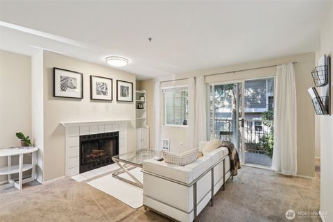 Photo of 949 Aberdeen Avenue NE #C208, Renton, WA 98056 (MLS # 2414778) Photo of 949 Aberdeen Avenue NE #C208, Renton, WA 98056 (MLS # 2414778)