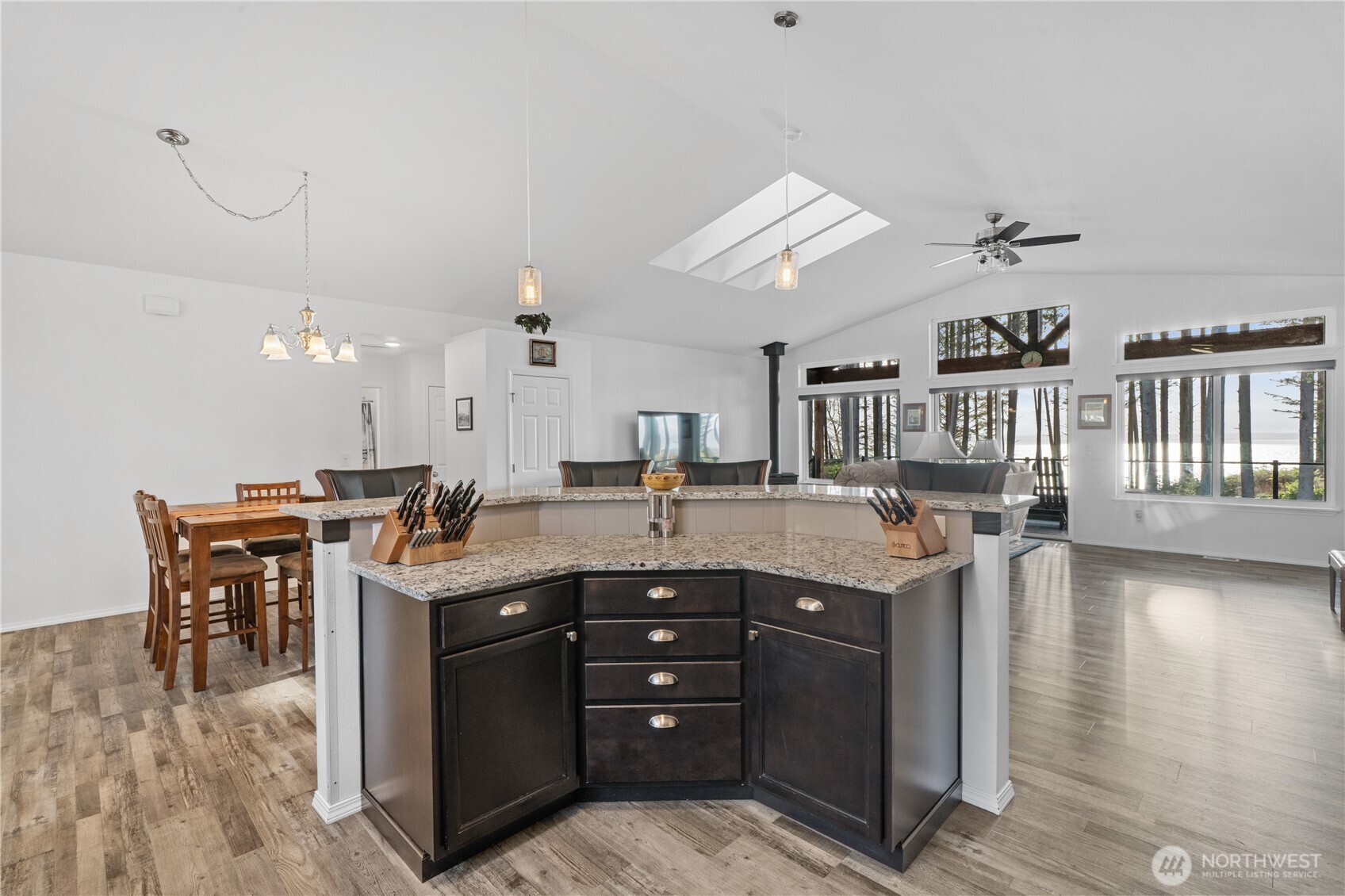 47 Willapa Sands Lane
