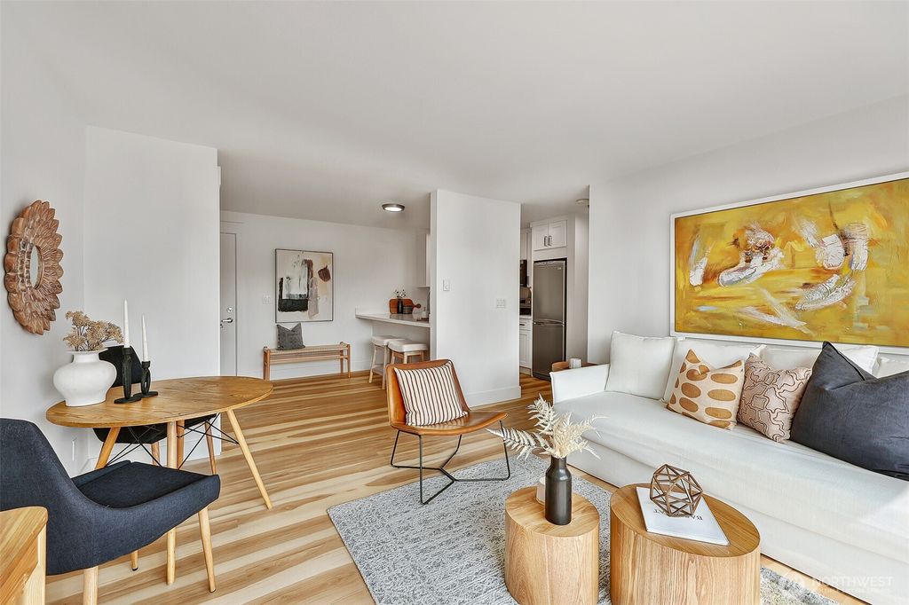 Photo of 3401 Wallingford Avenue N #403, Seattle, WA 98103 (MLS # 2431498)