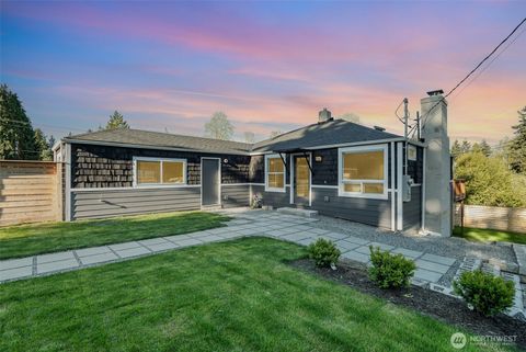 12410 12th Avenue S, Seattle, WA 98168 - MLS#: 2360914