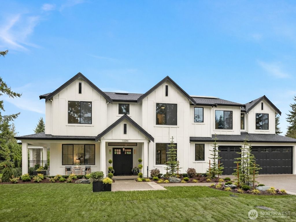 Photo of 13988 SE 5th Street, Bellevue, WA 98005 (MLS # 2466545)