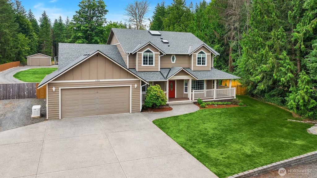 Photo of 11023 127th Avenue NE, Lake Stevens, WA 98258 (MLS # 2410962)