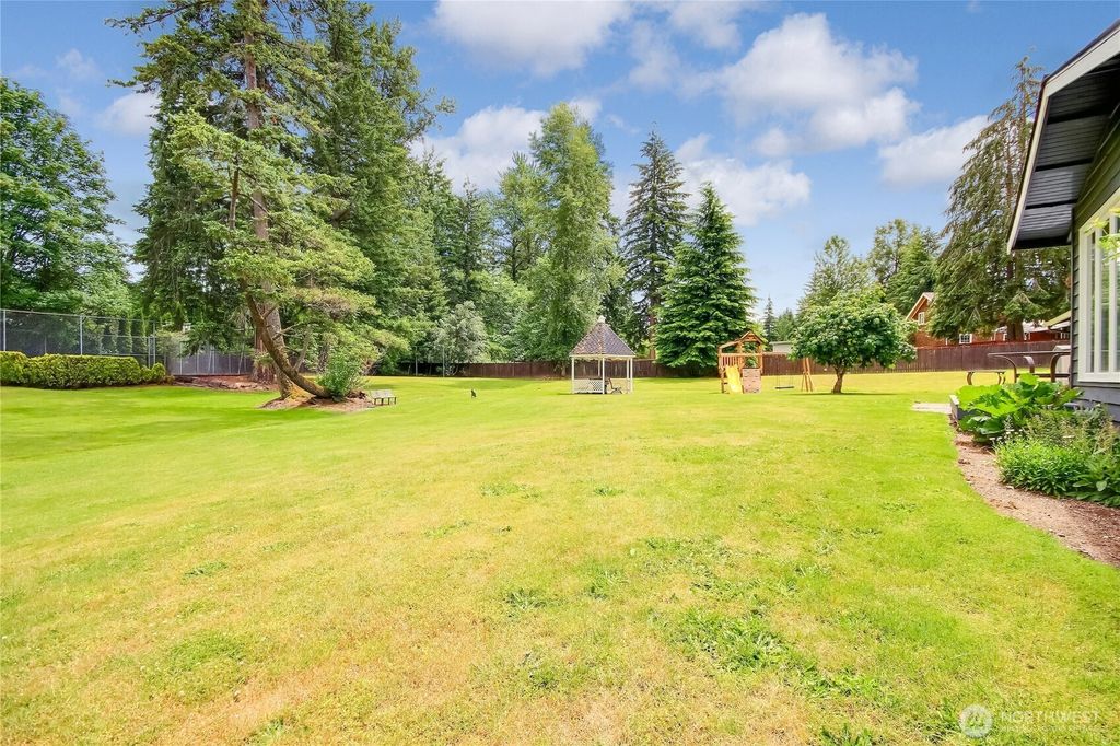 Photo of 13128 166th Avenue SE, Renton, WA 98059 (MLS # 2458304)