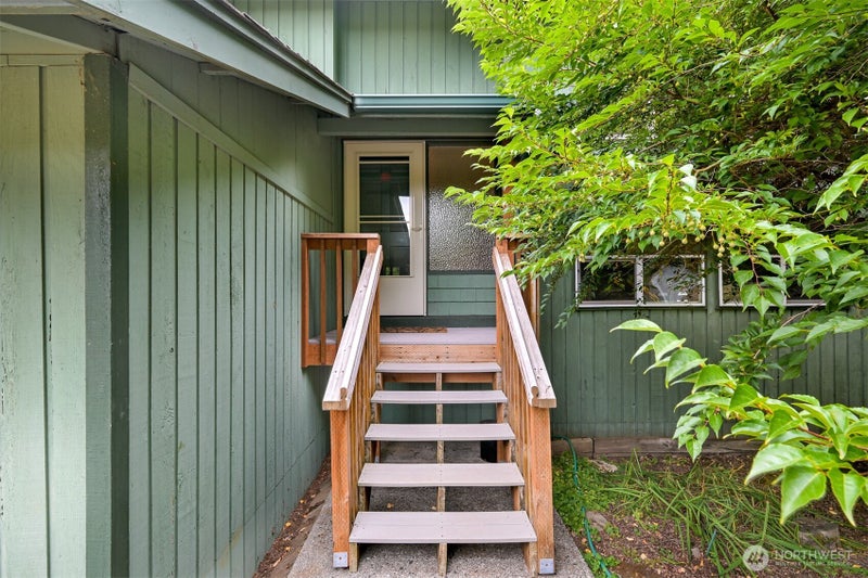 5948 Longdin Road