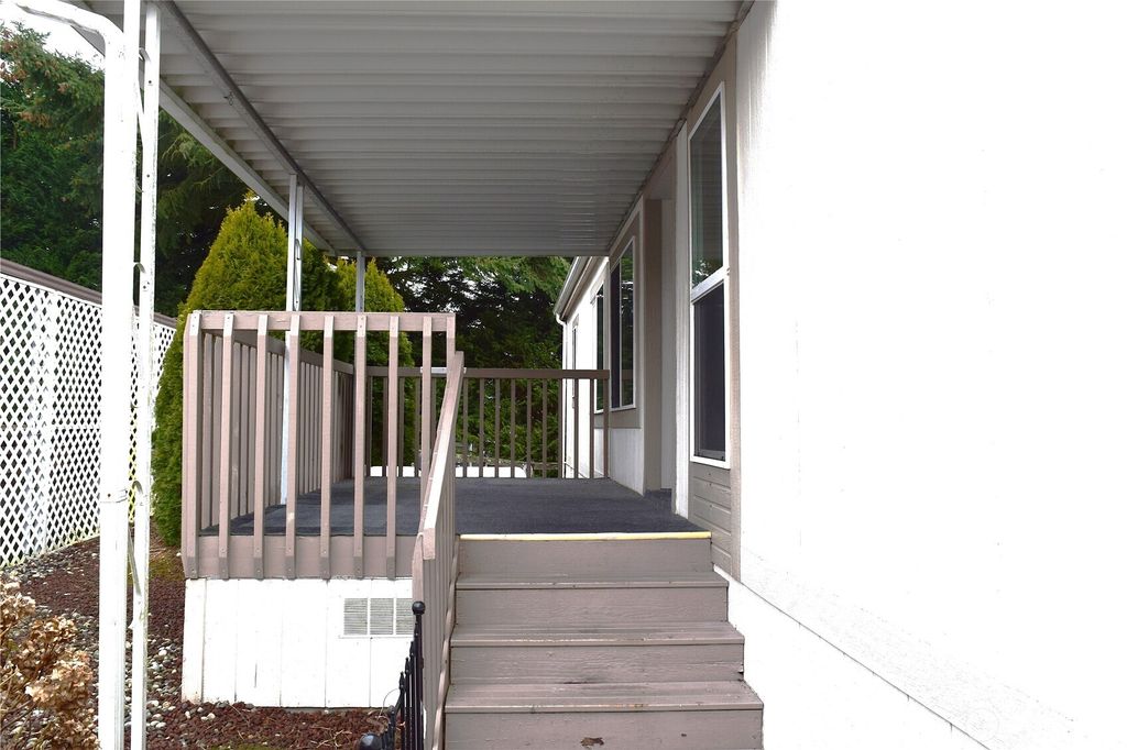 listing image 9366841338283472298