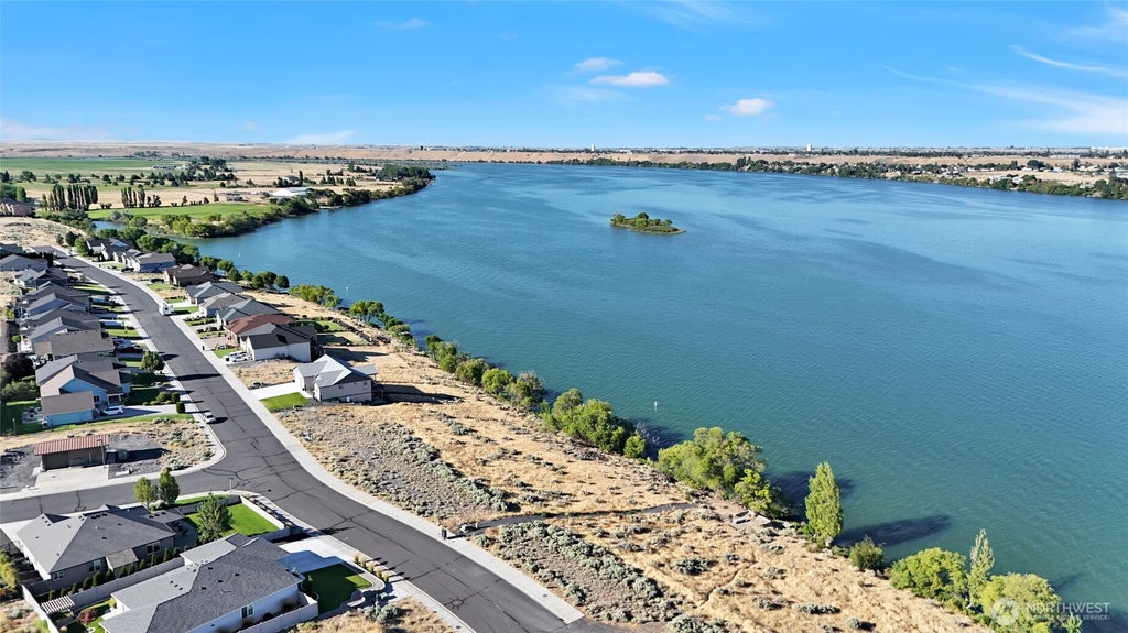 Photo of 3973 Edwards Road NE, Moses Lake, WA 98837 (MLS # 2553351)