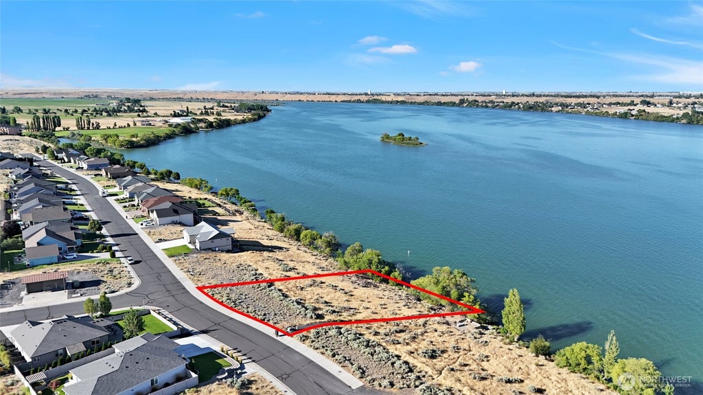 Photo of 3973 Edwards Road NE, Moses Lake, WA 98837 (MLS # 2553351)