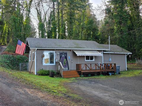 Photo of 101 W Harvard Avenue, Shelton, WA 98584 (MLS # 2464597)
