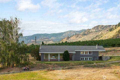 Photo of 32026 Highway 97, Tonasket, WA 98855 (MLS # 2487428)
