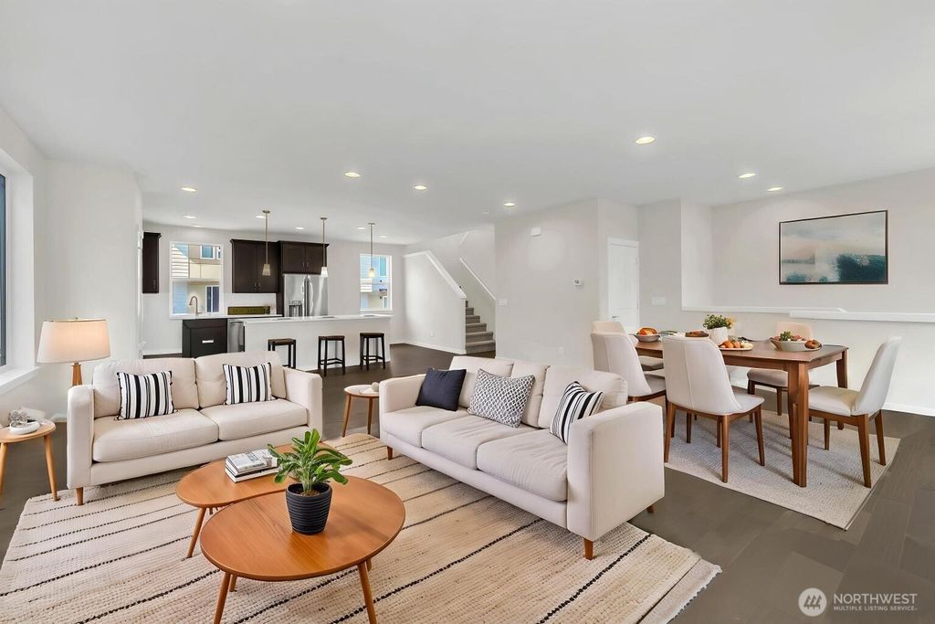 Photo of 14610 36th Avenue NE, Lake Forest Park, WA 98155 (MLS # 2483318)