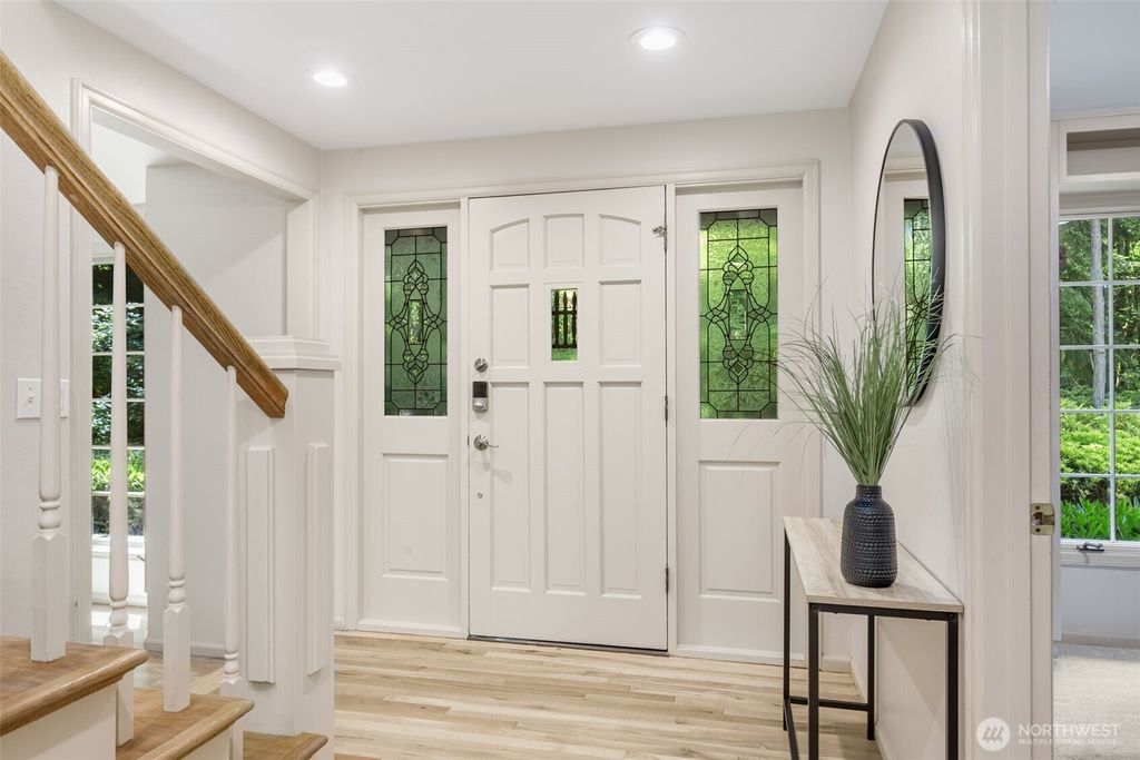 Photo of 11750 NE 36th Place, Bellevue, WA 98005 (MLS # 2387218)