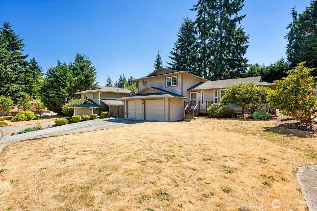 Photo of 4830 122nd Street SE, Everett, WA 98208 (MLS # 2421283)