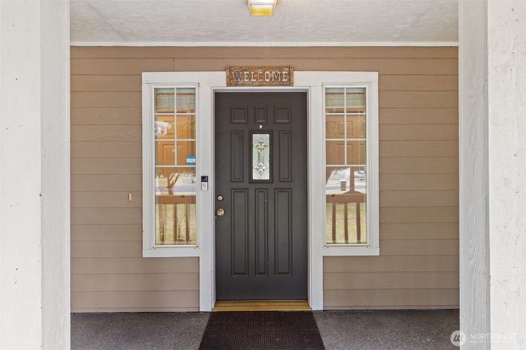 Photo of 9519 185th Avenue SW, Rochester, WA 98579 (MLS # 2511256)