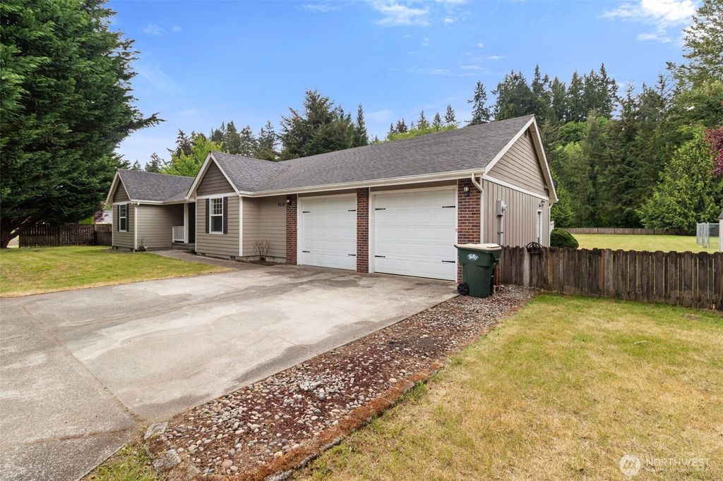 Photo of 9519 185th Avenue SW, Rochester, WA 98579 (MLS # 2511256)