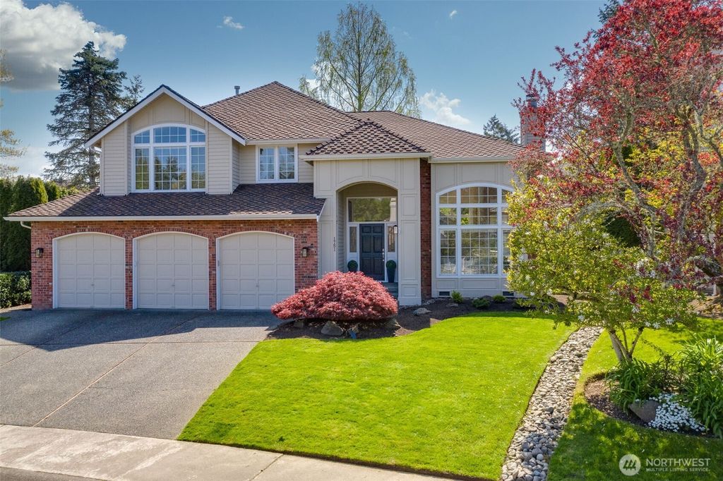 Photo of 1751 233rd Place NE, Sammamish, WA 98074 (MLS # 2349377)