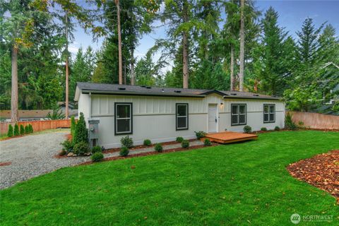 Photo of 18415 Hames Street SE, Yelm, WA 98597 (MLS # 2440641)