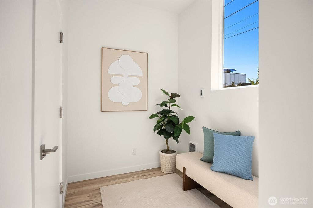 Photo of 1402 N 95th Street, Seattle, WA 98013 (MLS # 2483799)