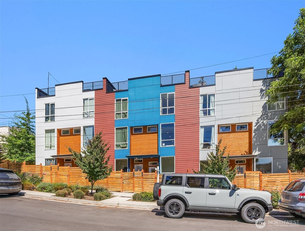 Photo of 1402 N 95th Street, Seattle, WA 98013 (MLS # 2483799)