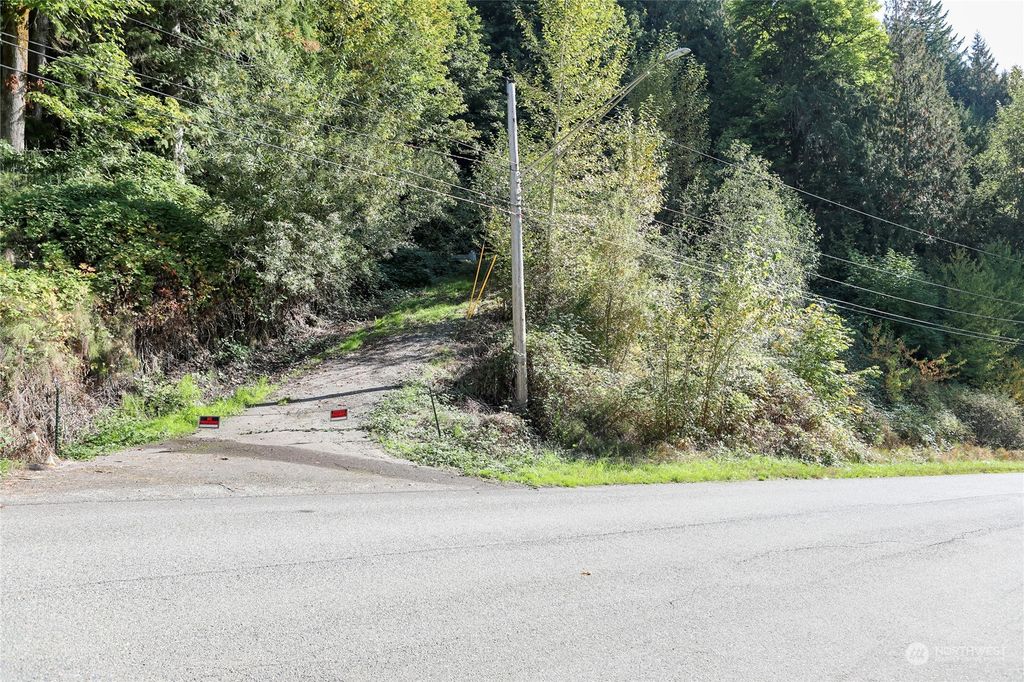 Photo of 12210 182nd Drive NE, Arlington, WA 98223 (MLS # 2169131)