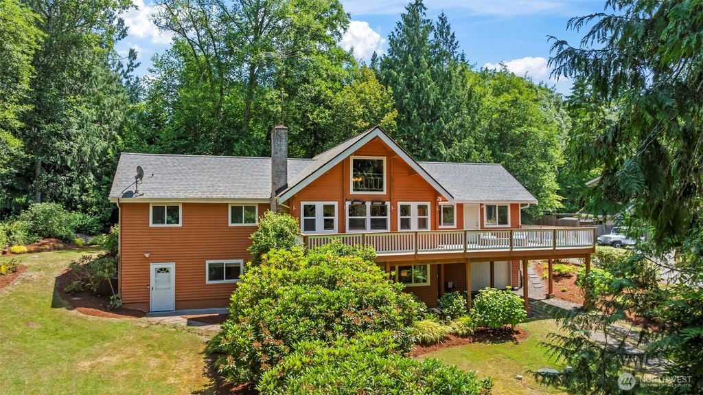 Photo of 12170 Viewcrest Place NE, Bainbridge Island, WA 98110 (MLS # 2461041)