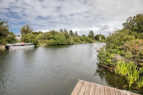 184 S Razor Clam Drive SW Ocean Shores WA 98569