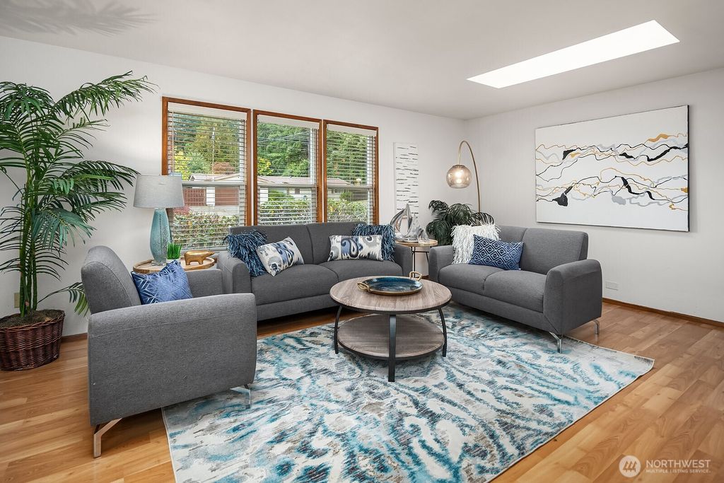 Photo of 15013 SE 113th Street, Renton, WA 98059 (MLS # 2445644)