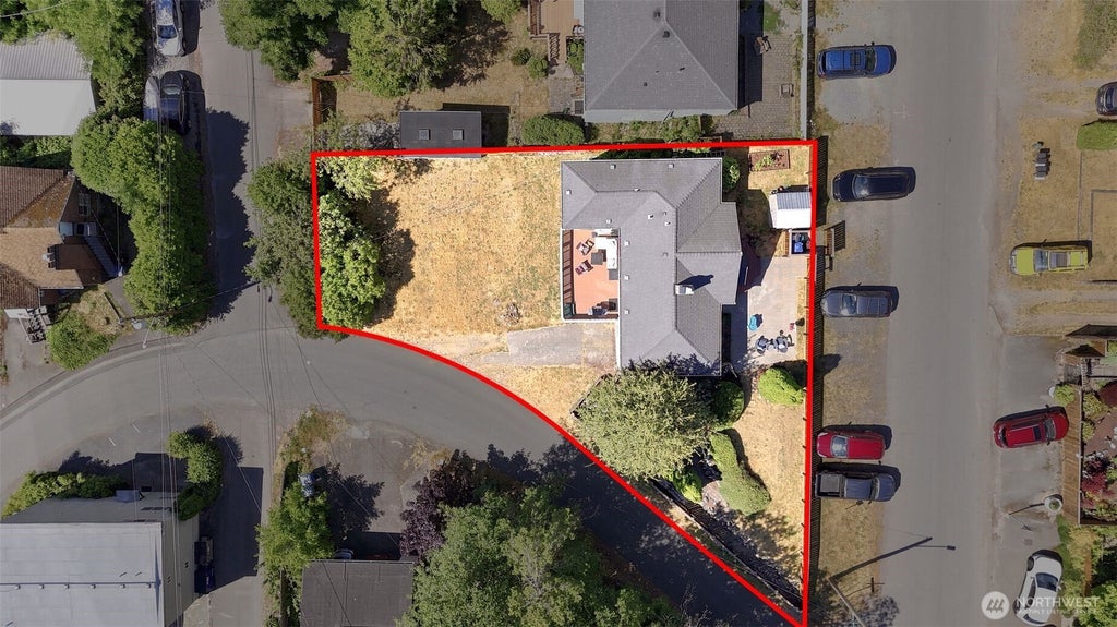 Photo of 9725 Phinney Avenue N, Seattle, WA 98103 (MLS # 2552871)
