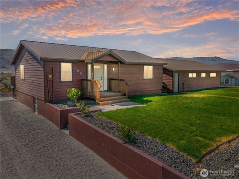 Photo of 106 SW Yucca Place, Mattawa, WA 99349 (MLS # 2504559)