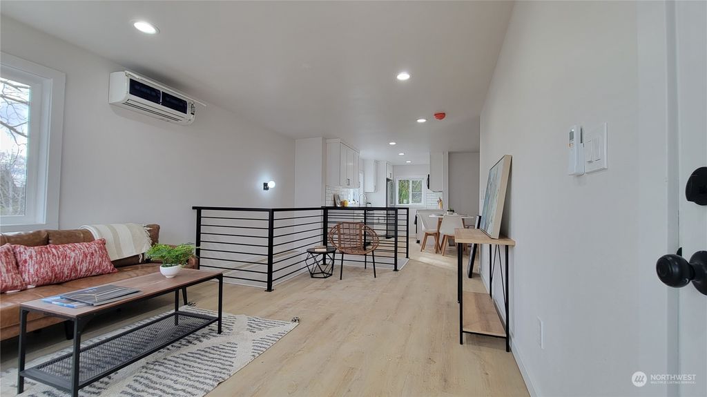 Photo of 7031 Ravenna Avenue NE, Seattle, WA 98115 (MLS # 2042292)