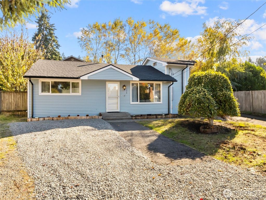 Photo of 1316 13th Court SE, Lacey, WA 98503 (MLS # 2448070)