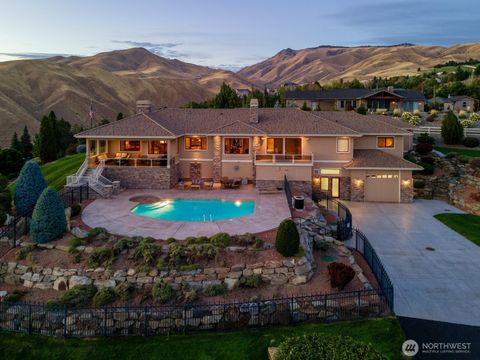 4065 W Eaglerock Drive Wenatchee WA 98801
