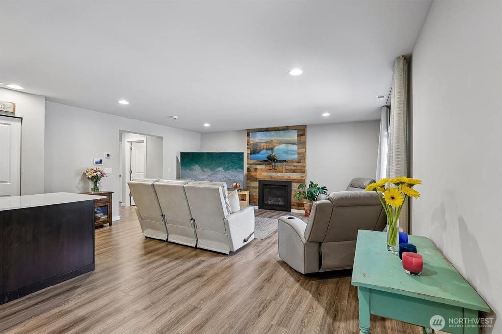 Photo of 12931 173rd Drive SE, Snohomish, WA 98290 (MLS # 2572464)