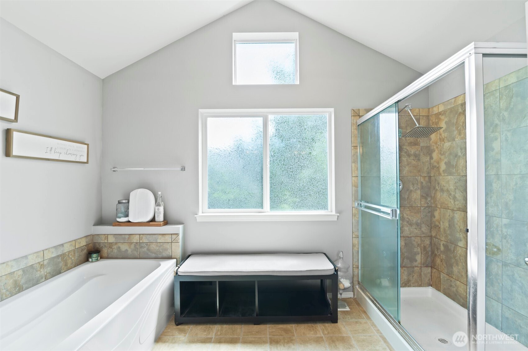 Lynnwood, Washington 98087, United States, 4 Bedrooms Bedrooms, ,3 BathroomsBathrooms,Residential,Active,130544