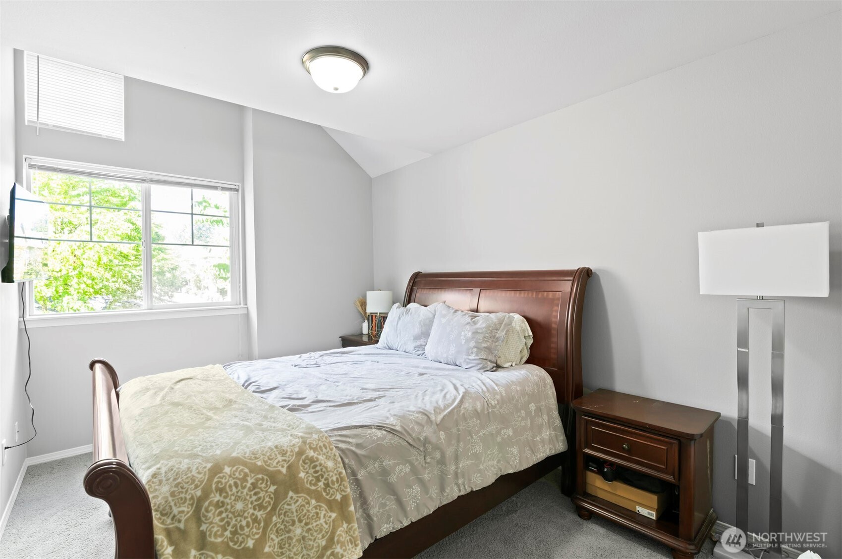 Lynnwood, Washington 98087, United States, 4 Bedrooms Bedrooms, ,3 BathroomsBathrooms,Residential,Active,130544