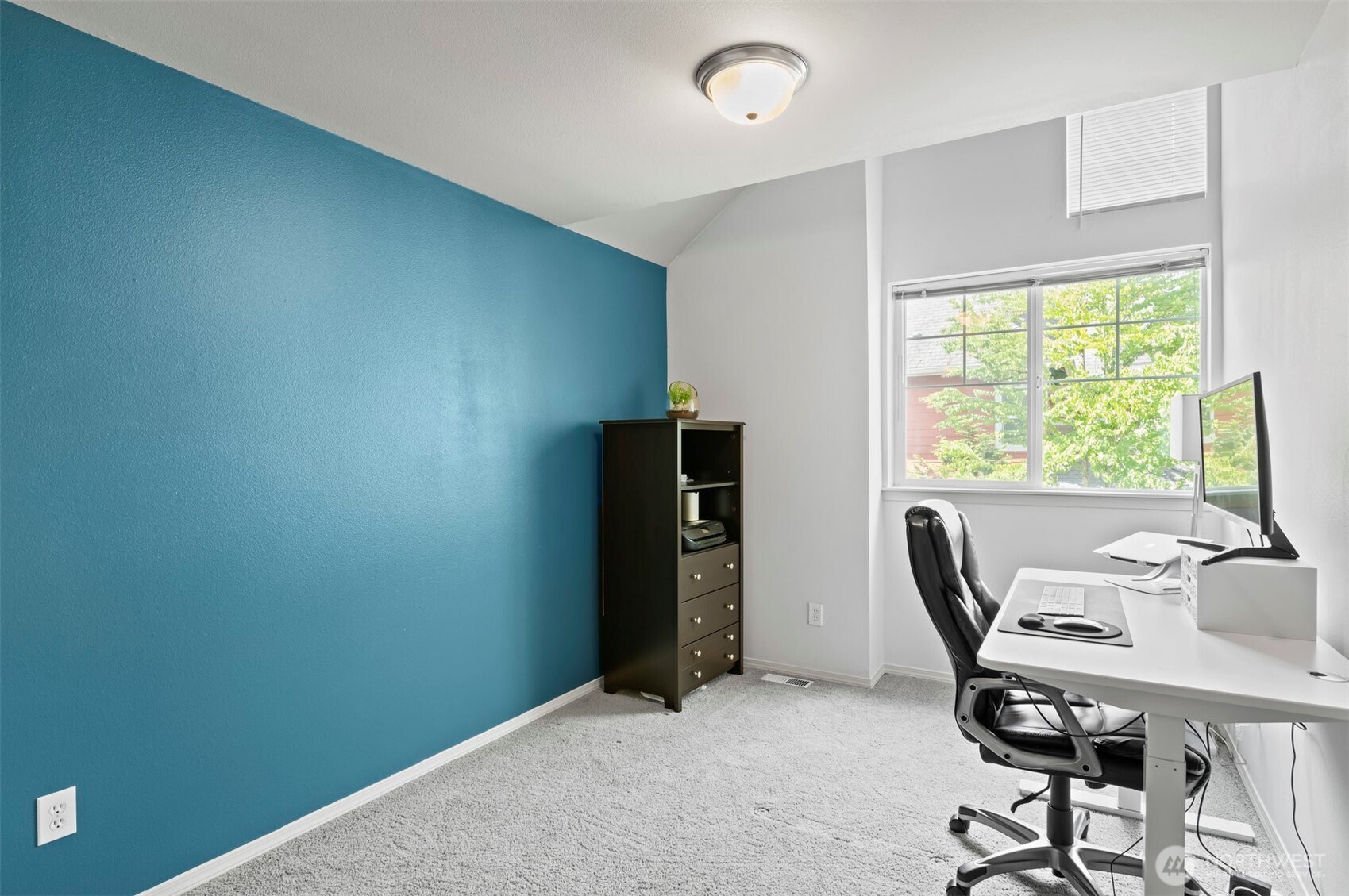 Lynnwood, Washington 98087, United States, 4 Bedrooms Bedrooms, ,3 BathroomsBathrooms,Residential,Active,130544