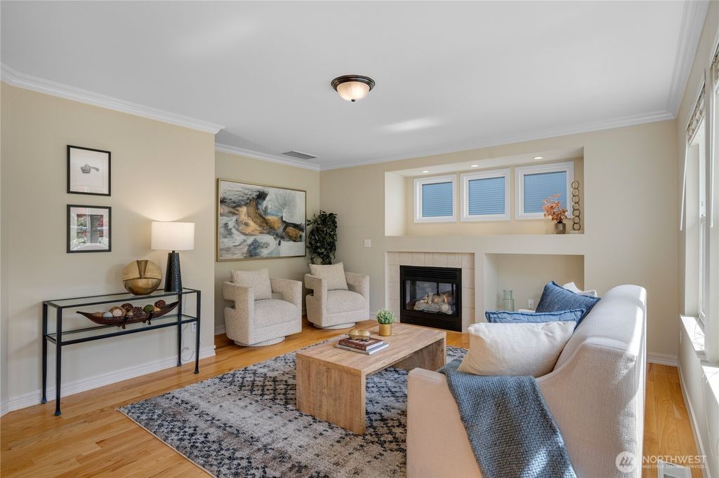 Photo of 1016 99th Street SW, Everett, WA 98204 (MLS # 2517879)
