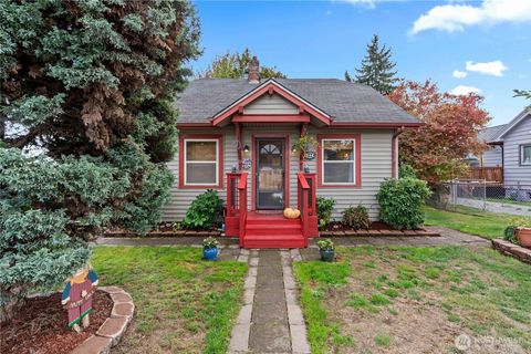 Photo of 1028 E 64th Street, Tacoma, WA 98404 (MLS # 2440177)