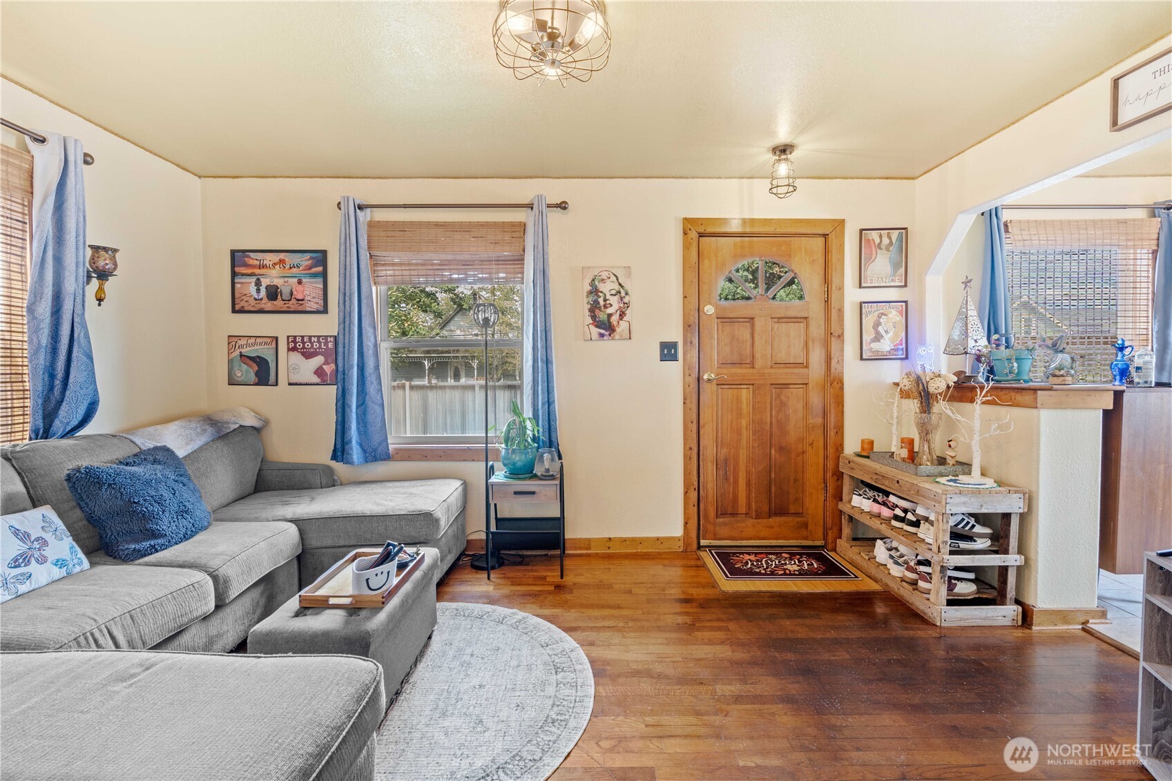 1028 E 64th Street