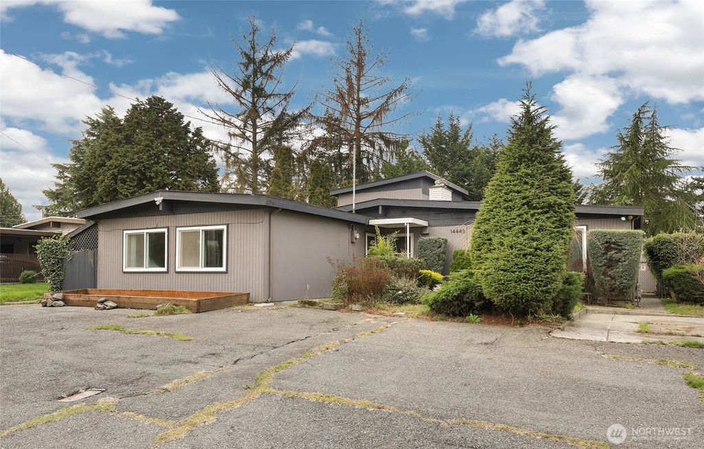 Photo of 14445 26th Avenue S, SeaTac, WA 98168 (MLS # 2480799)