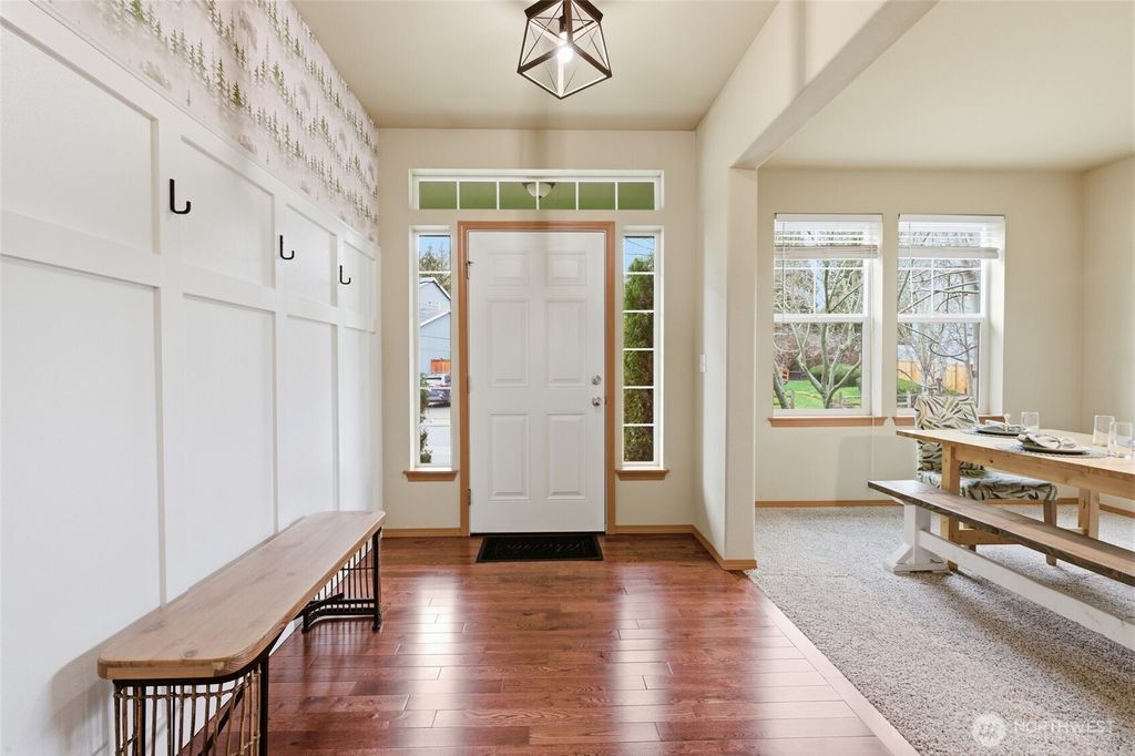 Photo of 3251 S 375th Place, Auburn, WA 98001 (MLS # 2466999)