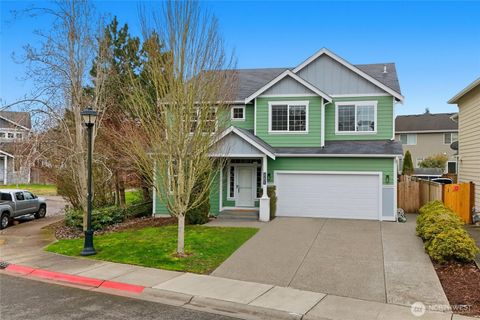 Photo of 3251 S 375th Place, Auburn, WA 98001 (MLS # 2466999)