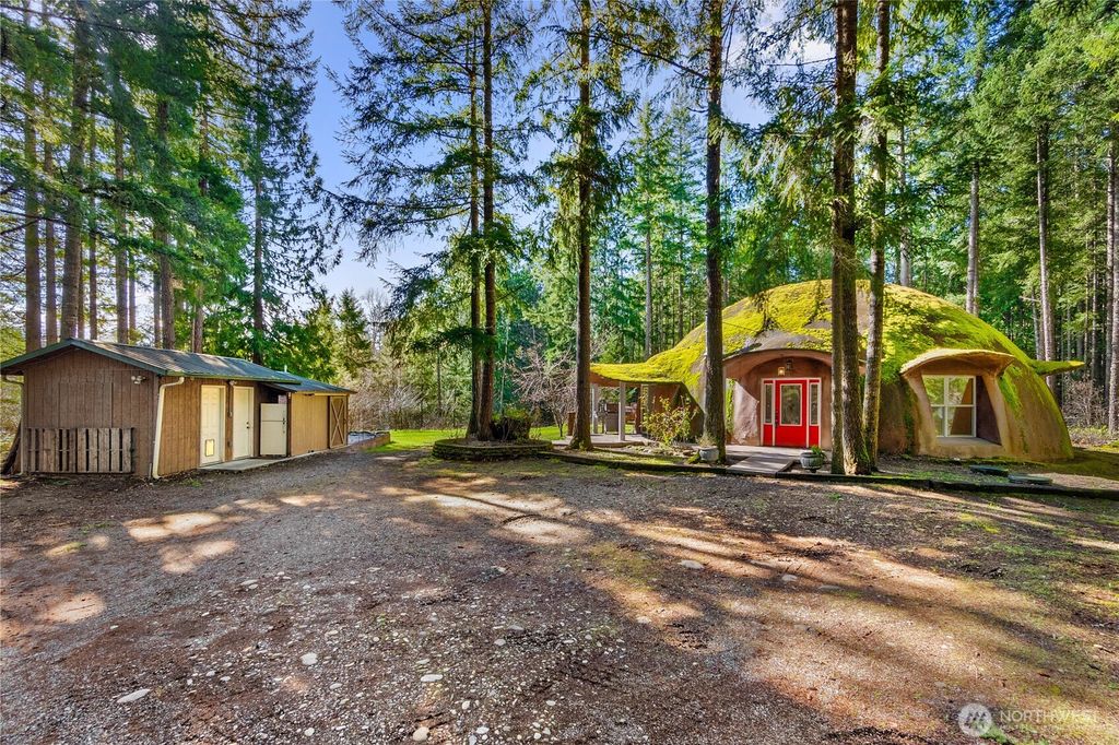 Photo of 18807 Bald Hill Road SE, Yelm, WA 98597 (MLS # 2498336)