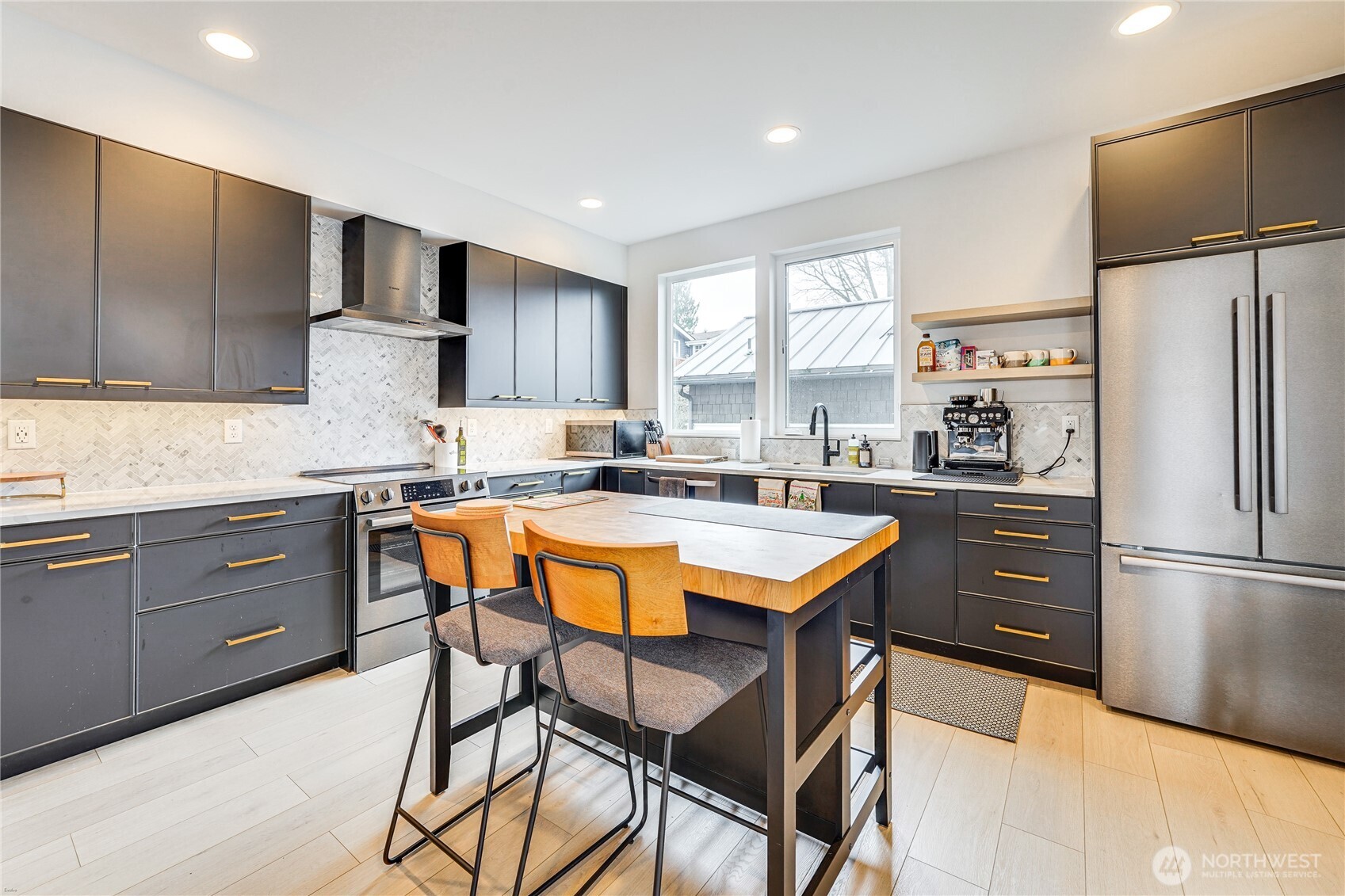 2014 E Pine Street B