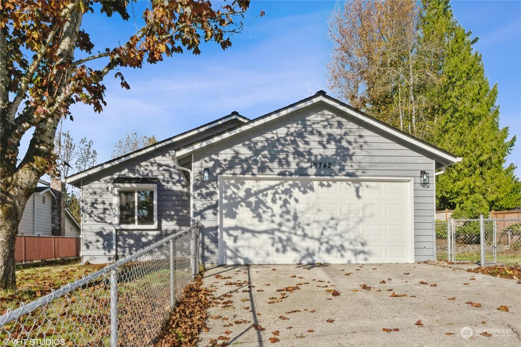 Photo of 19742 SE 263rd Place, Covington, WA 98042 (MLS # 1861427)