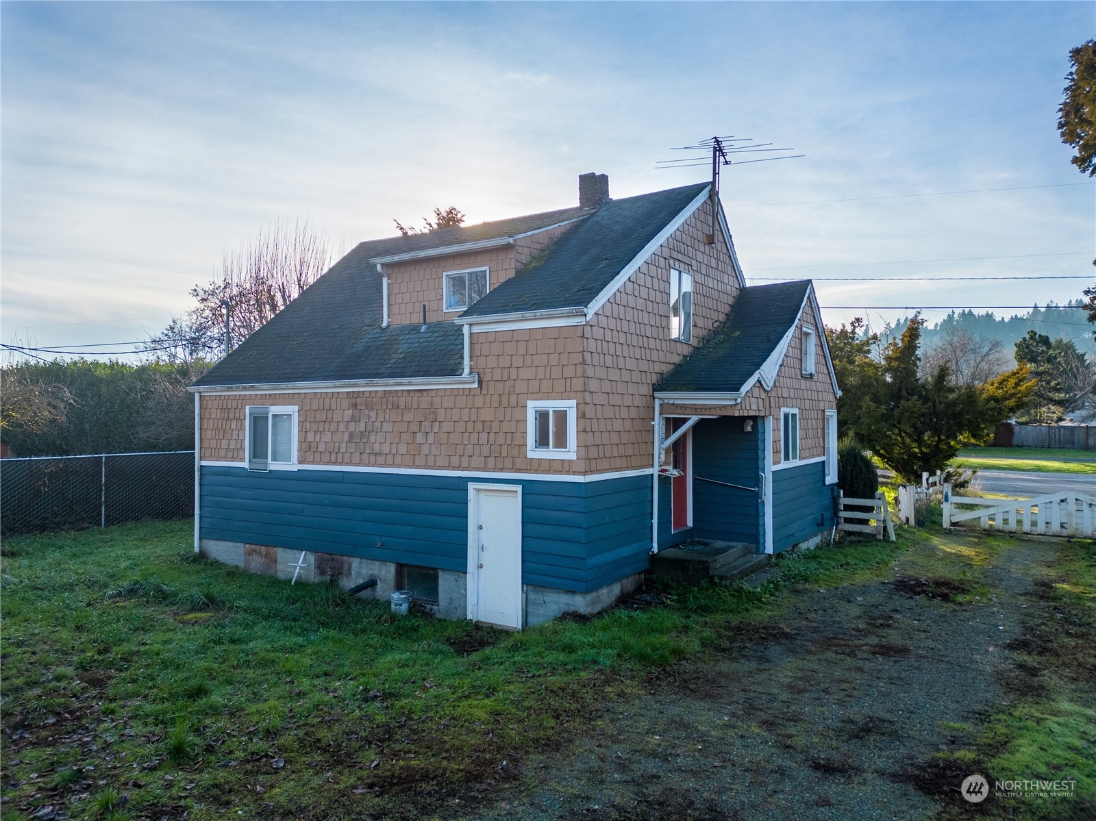 14611 E State Route 162